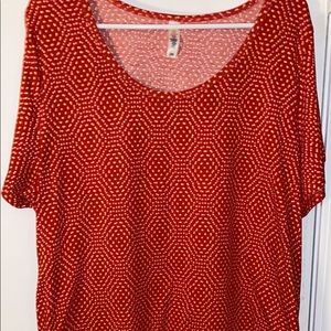 2XL LuLaRoe classic tee